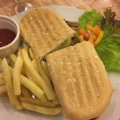 Ole Spanish Tapas Bar & Restaurant 여행 사진