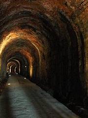 Shiqiuling Tunnel