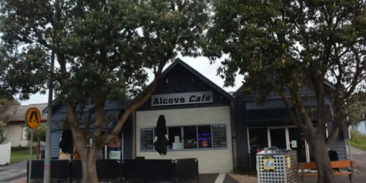 The Alcove Cafe