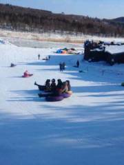 Leifeng Ski Resort