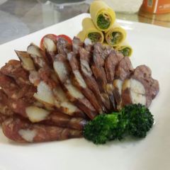 XIN HAI WEI User Photo