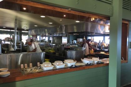 Nuku Restaurant and Bar