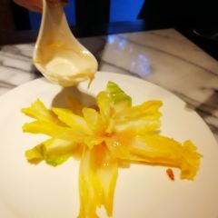 Silks Palace User Photo