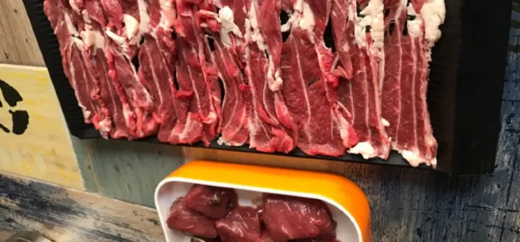 牛根香·刀叉鲜黄牛肉火锅(西虹东路店)