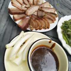 四方街食店 User Photo