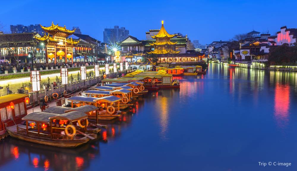 7. Experience the Serene Qinhuai River Cruise