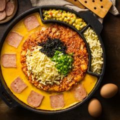 Korean JiangJun NiuPai KaoRou Restaurant (XinYang Road) 여행 사진
