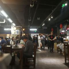 YI ZHAN DENG User Photo
