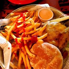 Bubba Gump Shrimp Co.  (SANTA MONICA PIER) User Photo