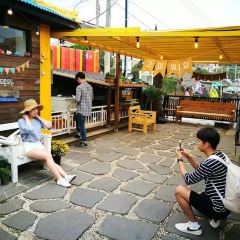 BOMNAL CAFE User Photo