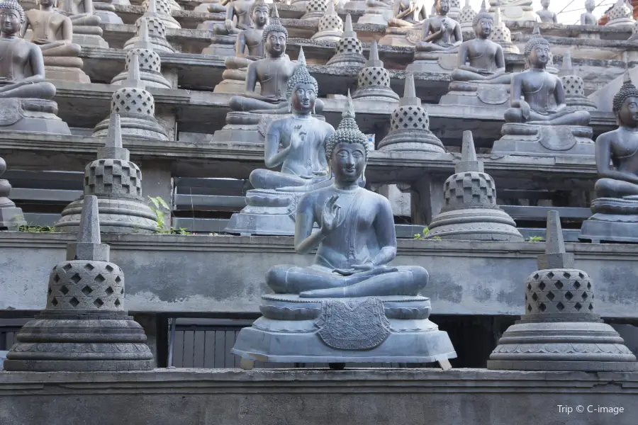 ガンガラーマ寺院