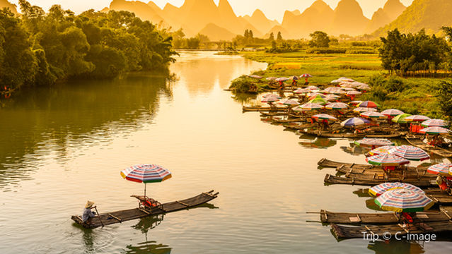 Sunset Sightseeing in Guilin