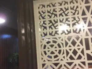 玉堂刀削麵
