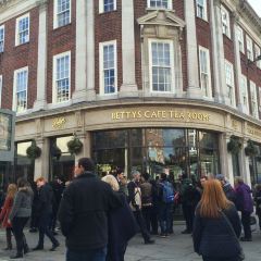 Bettys Cafe Tea Rooms - Stonegate User Photo