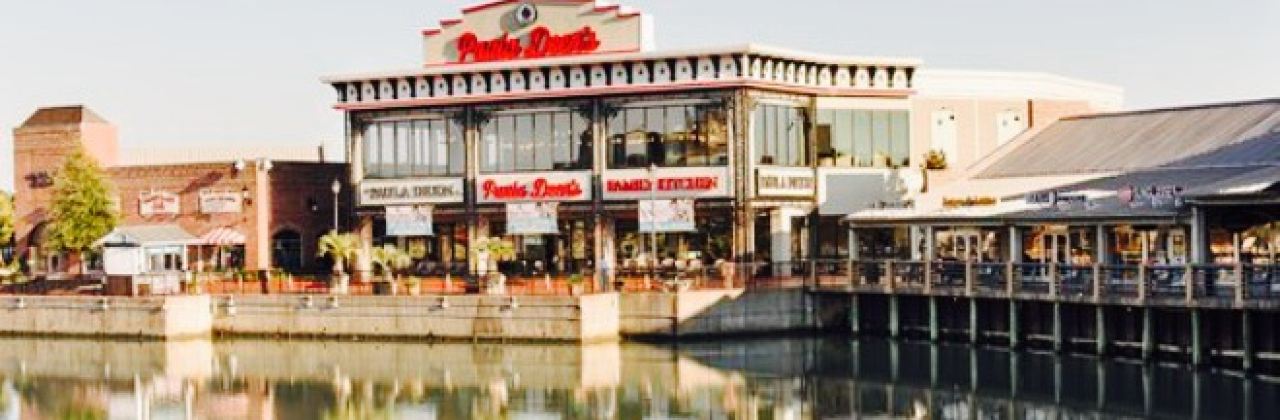 Paula Deen's Family Kitchen