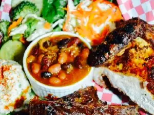 Pour House Grill