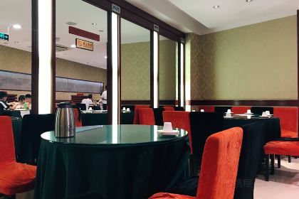 LAO CHANG SPRING PANCAKE