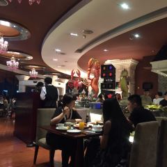 荣誉国际酒店·云顶旋转餐厅 User Photo