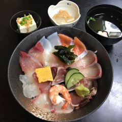 Seafood Kaisen Izutsu User Photo