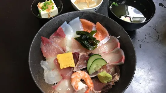 Seafood Kaisen Izutsu