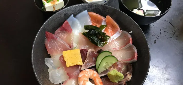 Seafood Kaisen Izutsu