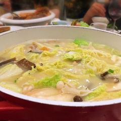 XIAO GUANG HAN User Photo