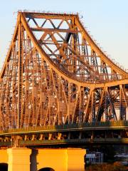 Story Bridge Adventure Climb