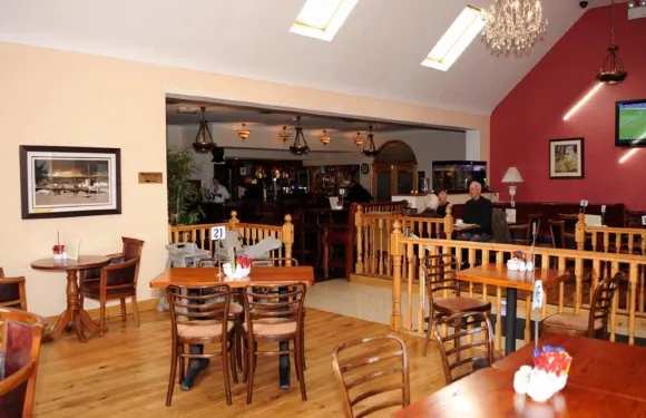 Balreask 酒吧, 餐廳及家庭旅館