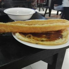 阿文夜市豆浆油条 여행 사진