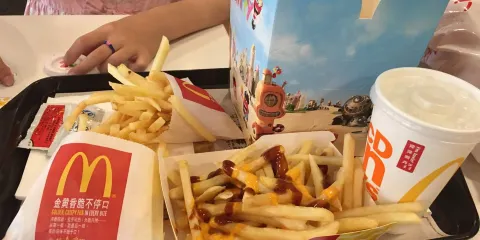 麥當勞（瓦房店世紀廣場店）