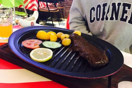 石山水美式餐厅(福清万达店)