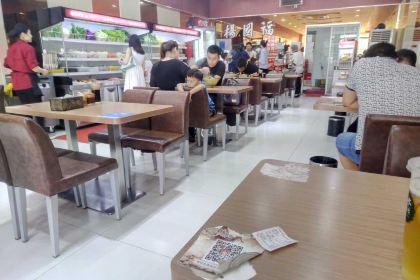 杨国福麻辣烫(弘道路店)