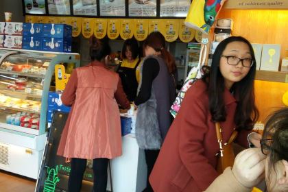 一鸣真鲜奶吧(武义金灿财富店)