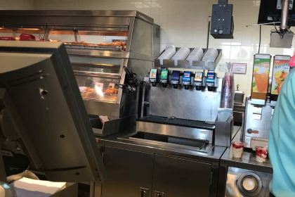 肯德基(怀化迎丰店)