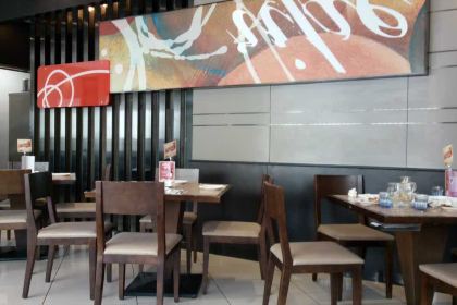 必胜客(新市店)