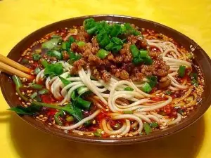 一品万家粉面馆