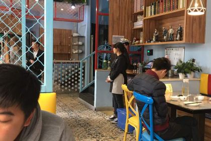 炙鱼餐厅(金街店)