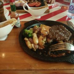 石山水美式餐厅(福清万达店) User Photo