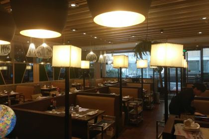 黄记煌三汁焖锅(国贸店)