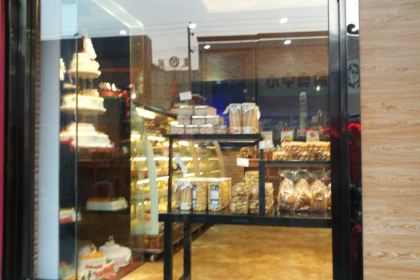 天霸(鲜虞街店)