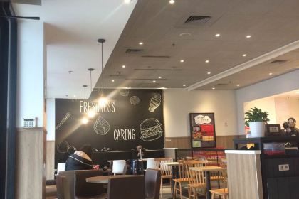 肯德基（宜興車站店）