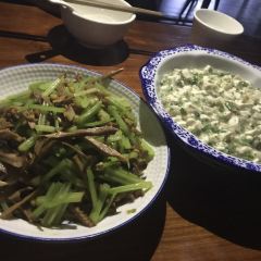 Yiweilingxian User Photo