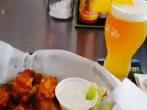Sporty's cafe