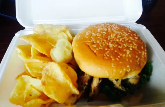 Roxy's Island Grill