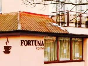 Fortuna Cafe