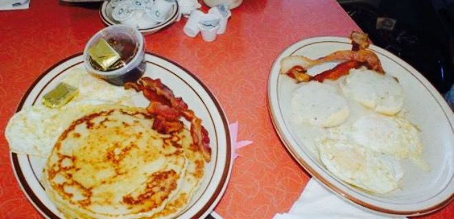 Tom & Suzie's Diner
