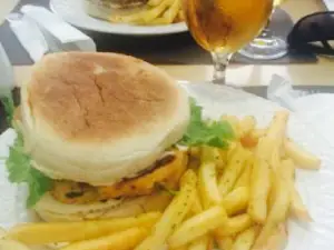 Triangular Hamburgueria Artesanal