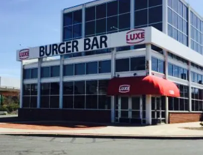 Luxe Burger Bar Springfield