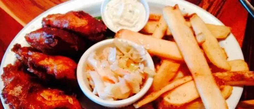 Lotsa Pasta & That'za Pizza