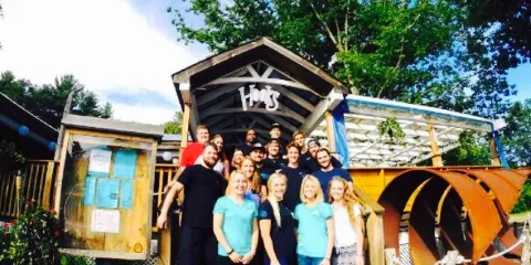 Hook's Chill & Grille